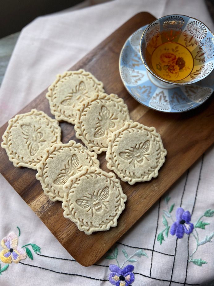 Classic Shortbread Cookies